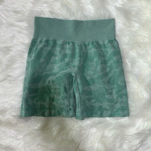 NVGTN shorts